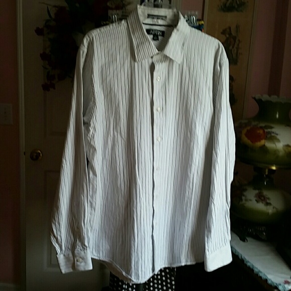 Apt 9 dress shirt, L - Picture 4 of 7